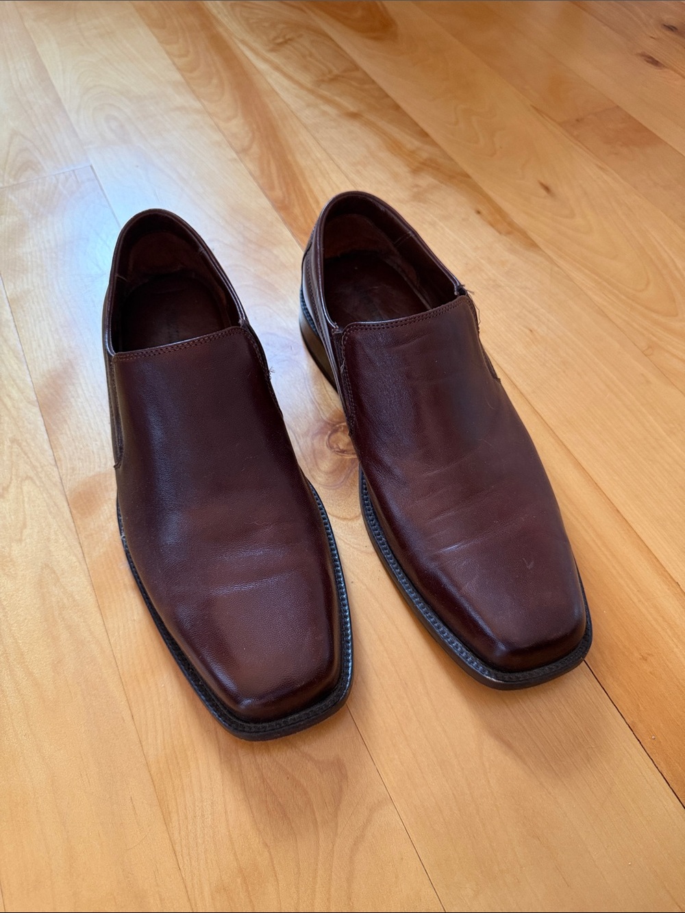Johnston & Murphy Men's Brown Leather Slip-On Loafers